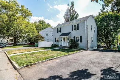 9 Macarthur Drive, Edison, NJ 08837 - Photo 12