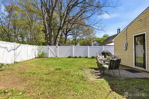 14 Sunrise Rd, Old Bridge Township, NJ 08857 - Photo 12