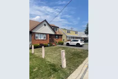 1160 Roosevelt Avenue, Carteret, NJ 07008 - Photo 2