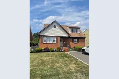 1160 Roosevelt Avenue, Carteret, NJ 07008 - Photo 1