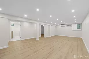 170 Montgomery St, Piscataway Township, NJ 08854 - Photo 18