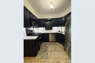 8 Teaberry Drive, Edison, NJ 08820 - Photo 18