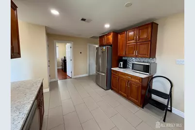 125 Hermann Street, Carteret, NJ 07008 - Photo 14