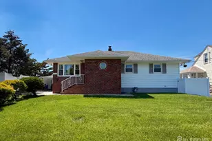 125 Hermann St, Carteret, NJ 07008 - Photo 1
