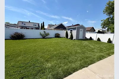 125 Hermann Street, Carteret, NJ 07008 - Photo 36