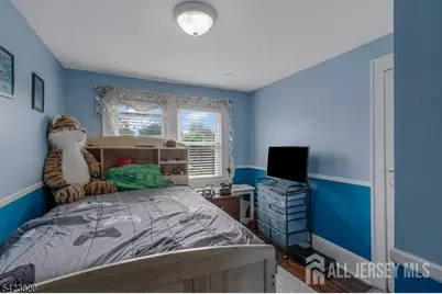 110 Parker Street, Middlesex, NJ 08846 - Photo 16