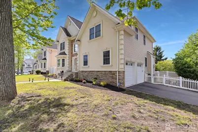 11 Goodrich Street, Iselin, NJ 08830 - Photo 42