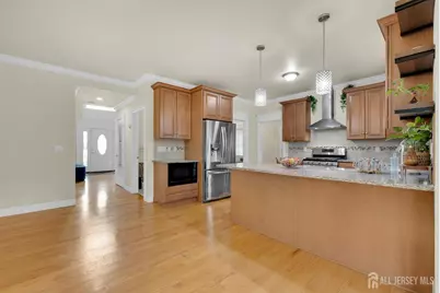 11 Goodrich Street, Iselin, NJ 08830 - Photo 10