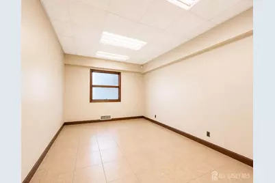 522 State Route 18 Highway #1, East Brunswick Township, NJ 08816 - Photo 8