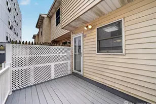 172 Roosevelt Ave, Carteret, NJ 07008 - Photo 14