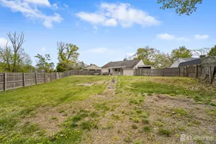 [Address not provided], Middlesex, NJ 08846 - Photo 16