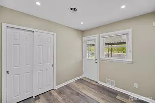 [Address not provided], Middlesex, NJ 08846 - Photo 10