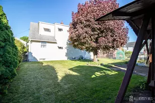 226 S 5th Ave, Manville, NJ 08835 - Photo 26
