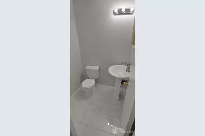 161 Penn Court, Old Bridge Township, NJ 07747 - Photo 6