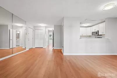 911 Edpas Road, New Brunswick, NJ 08901 - Photo 20