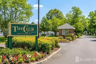318 Wycoff Way W, East Brunswick Township, NJ 08816 - Photo 12
