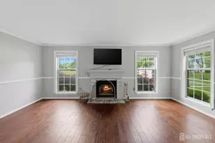 601 Lindsley Ct, Burlington Twp, NJ 08016 - Photo 4
