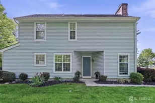 601 Lindsley Ct, Burlington Twp, NJ 08016 - Photo 2