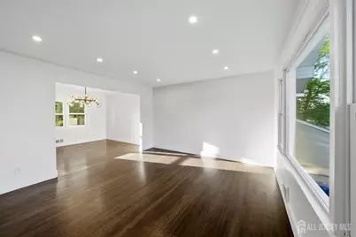 684 West Avenue, Sewaren, NJ 07077 - Photo 12