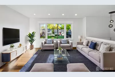 684 West Avenue, Sewaren, NJ 07077 - Photo 14