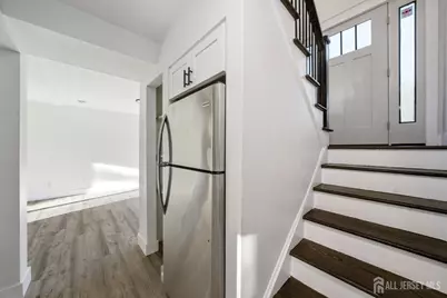 684 West Avenue, Sewaren, NJ 07077 - Photo 30