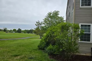 14 Daniel Webster Ave, Monroe Township, NJ 08831 - Photo 4