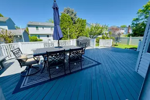 36 Lynn Ct, North Brunswick Township, NJ 08902 - Photo 6
