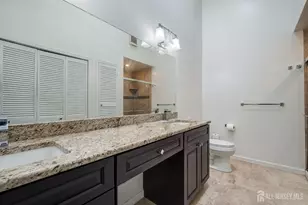36 Lynn Ct, North Brunswick Township, NJ 08902 - Photo 14