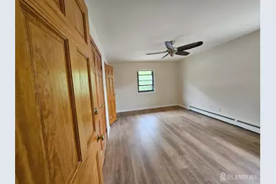 401 22 Highway #B 41G, North Plainfield, NJ 07060 - Photo 8