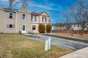 112 Redbud Rd, Piscataway Township, NJ 08854 - Photo 2