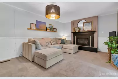 52 Eileen Way, Edison, NJ 08837 - Photo 18