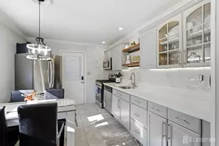 116 Kendall Dr, Sayreville, NJ 08859 - Photo 10
