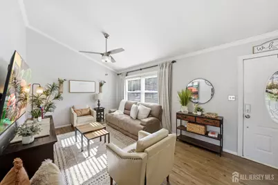 116 Kendall Drive, Sayreville, NJ 08859 - Photo 4