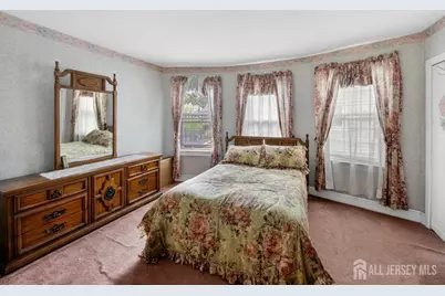 100 Grove Avenue, Woodbridge Township, NJ 07095 - Photo 6