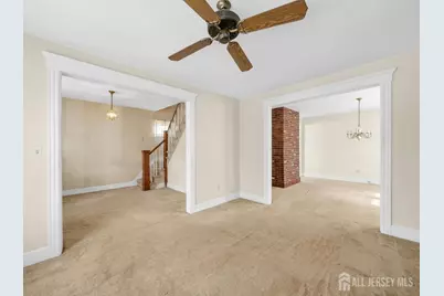 100 Grove Avenue, Woodbridge Township, NJ 07095 - Photo 2