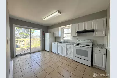 69 Maple Avenue, Keansburg, NJ 07734 - Photo 8