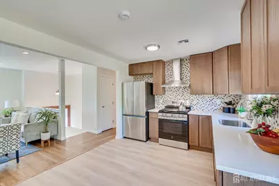 937 S Washington Avenue S, Piscataway Township, NJ 08854 - Photo 10