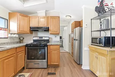 2505 Woodbridge Avenue #8L, Edison, NJ 08817 - Photo 6