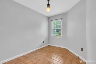 31 Fair Acres Ct, South Brunswick Township, NJ 08540 - Photo 4