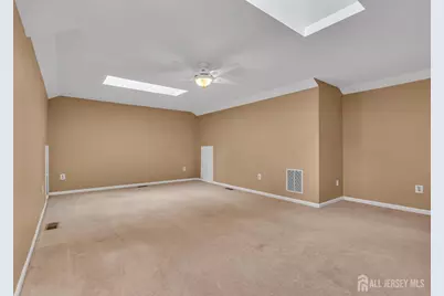 31 Fair Acres Court, South Brunswick Township, NJ 08540 - Photo 22