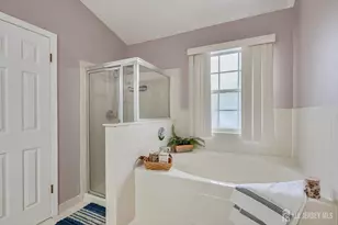 216 Amethyst Way, Franklin Township, NJ 08823 - Photo 32