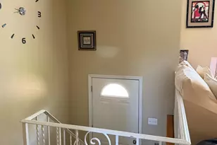 557 Renewal Way, Port Reading, NJ 07064 - Photo 10