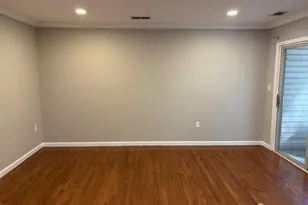502 Great Beds Ct, Perth Amboy, NJ 08861 - Photo 2