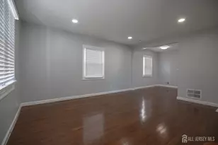 545 Olive Pl, Woodbridge Township, NJ 07095 - Photo 14