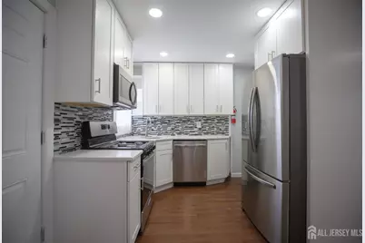 545 Olive Place, Woodbridge Township, NJ 07095 - Photo 12