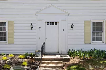 27 Bradford Lane #B, Monroe Township, NJ 08831 - Photo 4