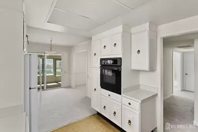27 Bradford Lane #B, Monroe Township, NJ 08831 - Photo 8