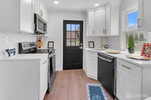 197 Delaware Ave, Aberdeen Township, NJ 07721 - Photo 4
