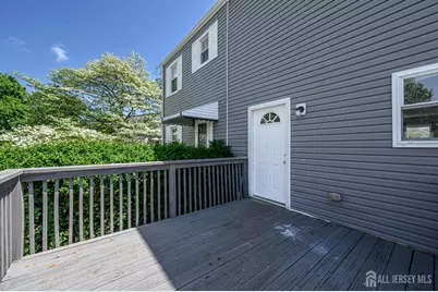 573 Garden Avenue, Woodbridge Township, NJ 07095 - Photo 16