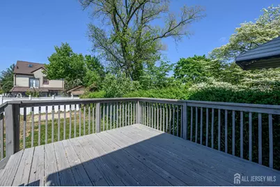 573 Garden Avenue, Woodbridge Township, NJ 07095 - Photo 14